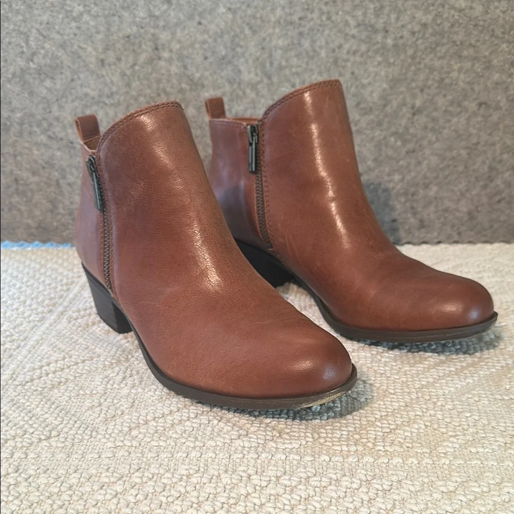 Lucky Brand size 8.5 Basel Toffee Brown Leather Ankle Booties - Picture 9 of 16